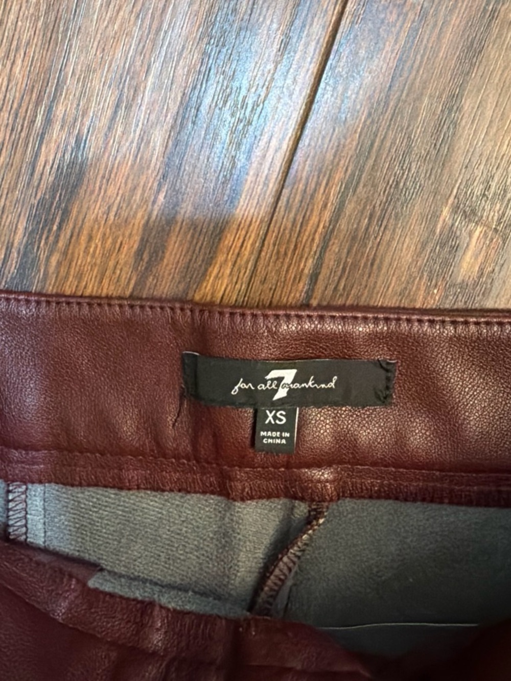7 For All Mankind Burgundy Faux Leather Leggings - Picture 6 of 9